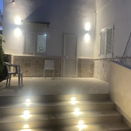 Angelo Apartment