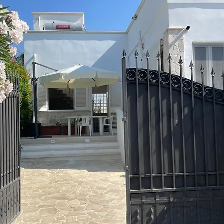 Angelo Apartment